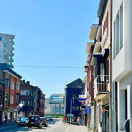 The Nest In -cosy Near Brussels Homestay *